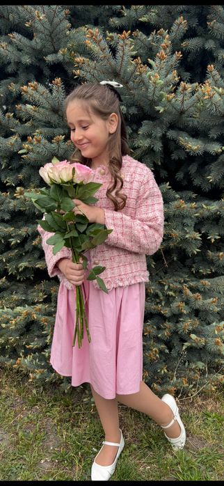 Піджак на дівчинку 140