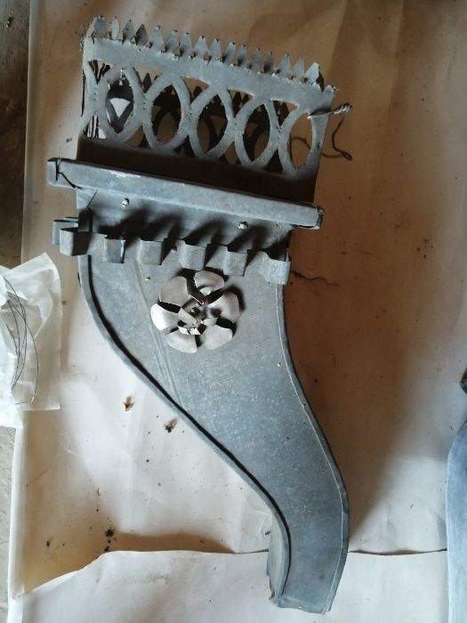 Лейки для водостока (нержавейка), оцинковка, подоконники из нержавейки