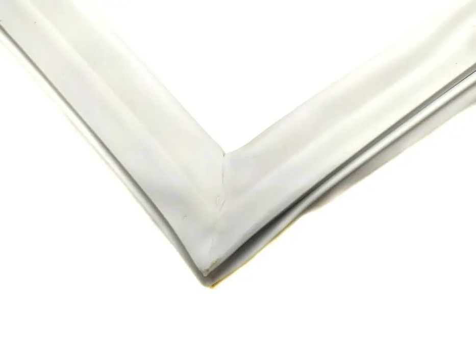 РЕЗИНА Ущільнювач уплотнитель резина гума на морозильну камеру LG ADX7