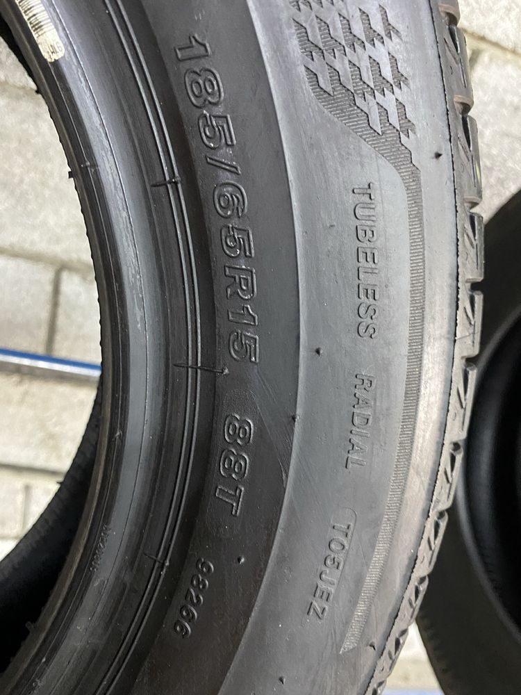 Літні шини 185/65 R15 BRIDGESTONE