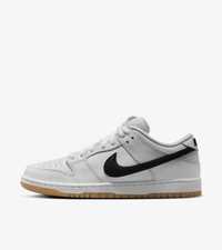 Nike! White and Gum Light Brown