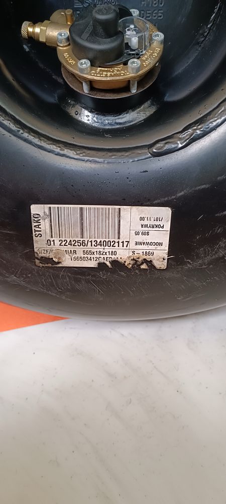 Продам газовий балон ,б/в, поскот,самовивіз