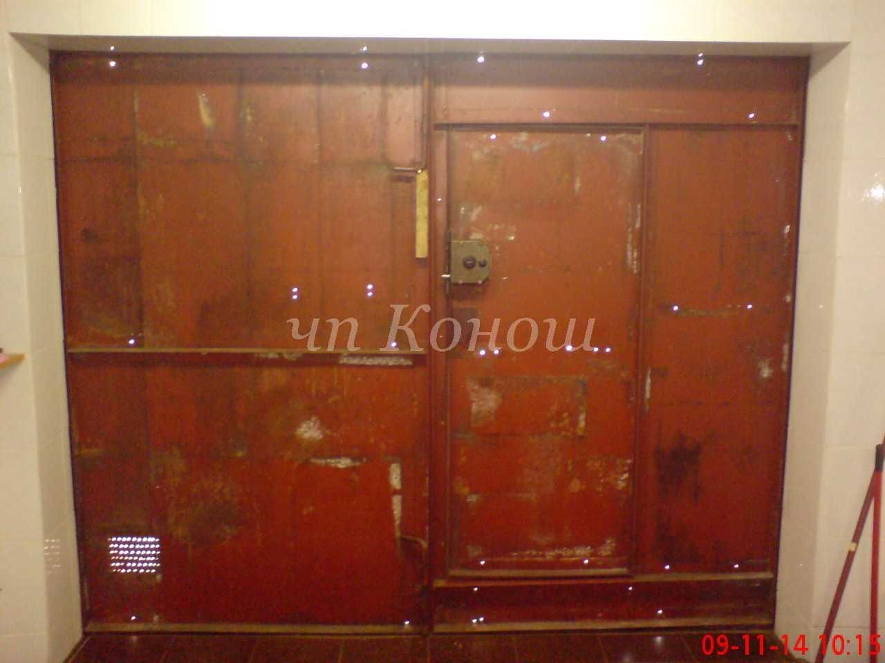 Фарбування воріт Київ