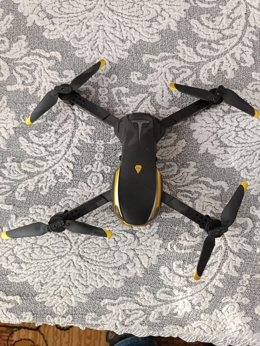 DRONE M-8. Дрон повчальний для набуття навиків управління.
