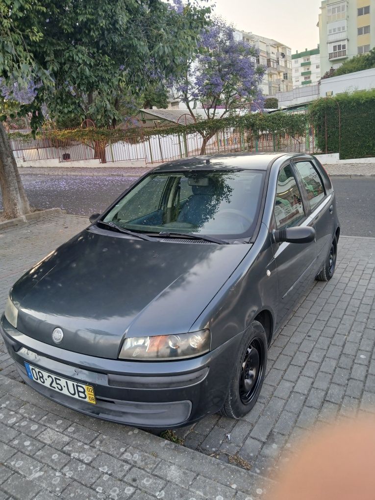 Vendo viatura punto 1.2 ano 2002