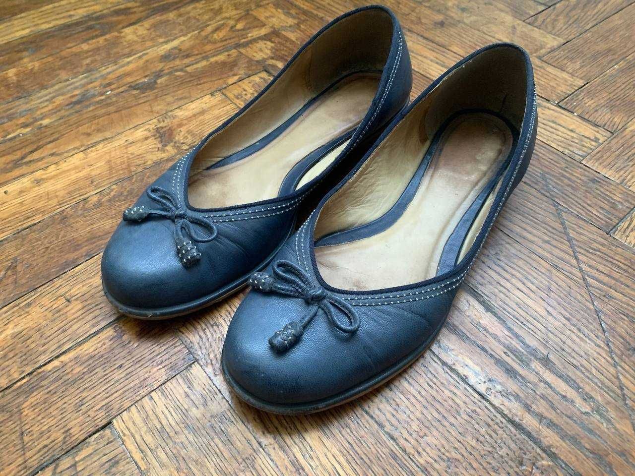 Жіноче взуття Туфлі Шкіряні Clarks 39р.