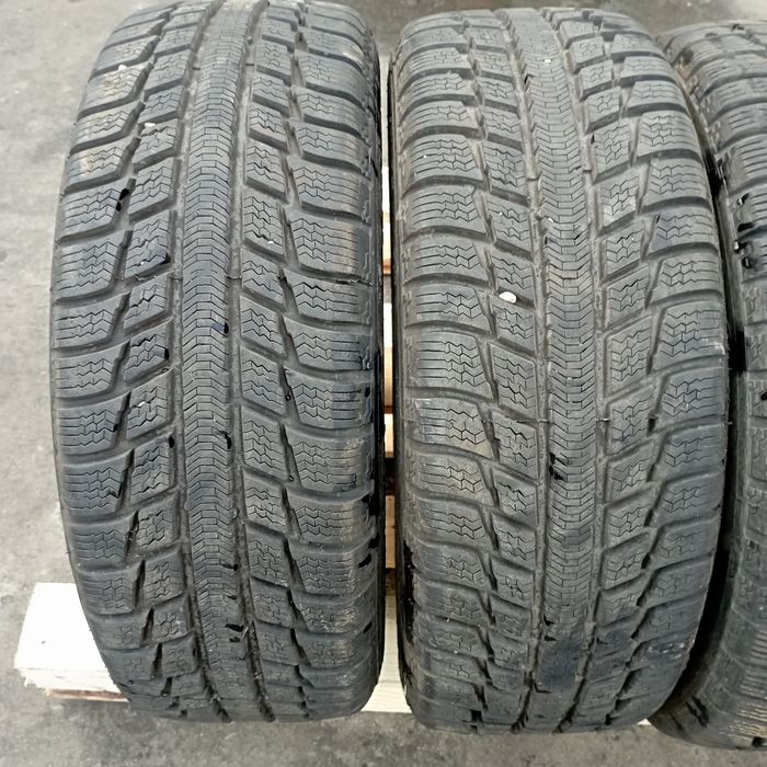 Шини 205/55/16 Glob-gum 3