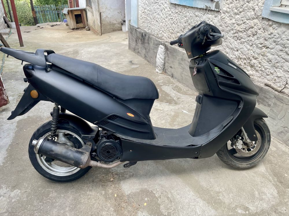 Продам мопед скутер Viper Storm 150см3