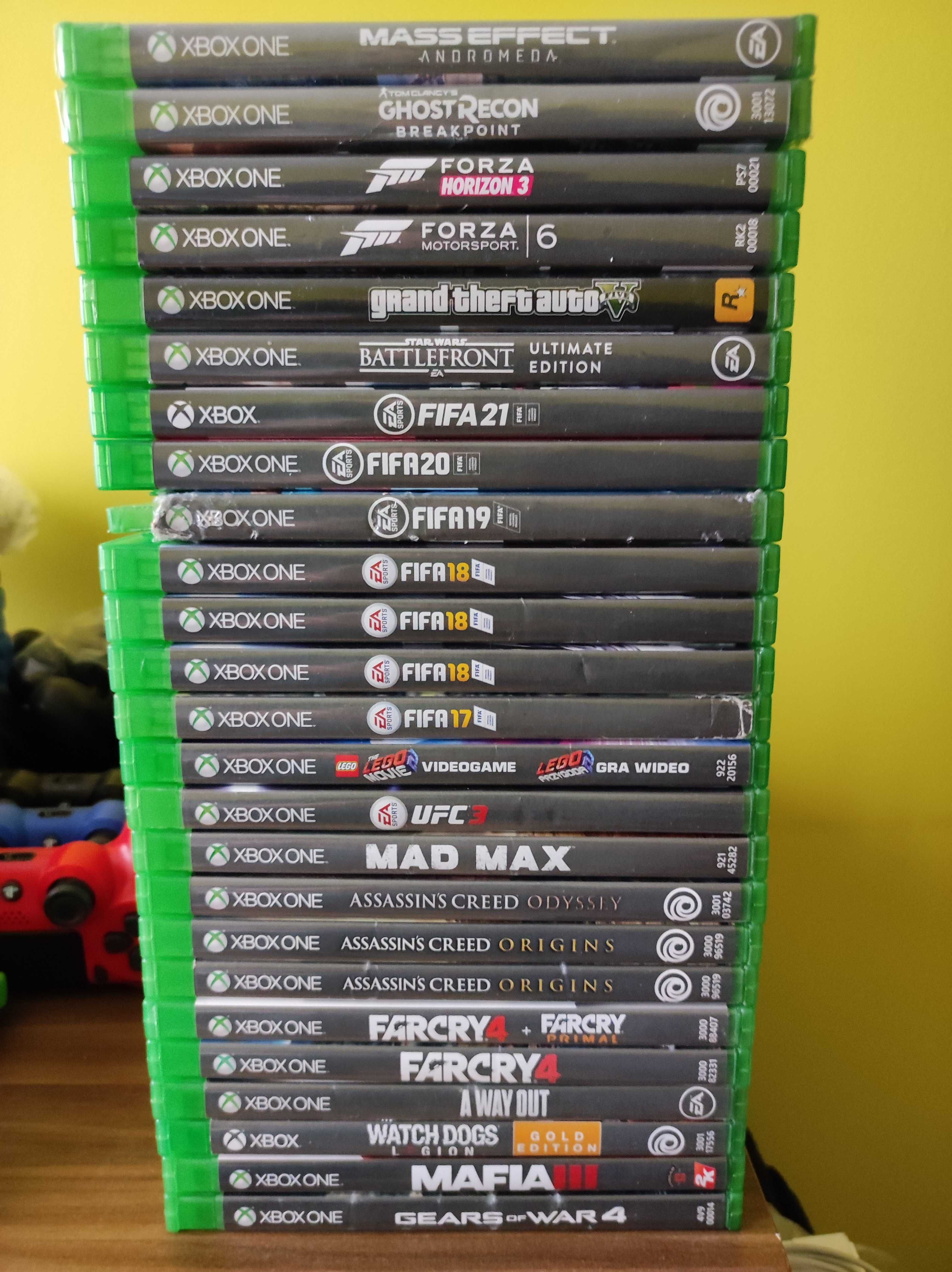 Konsola Xbox One S z grami padem wszystko sprawne + gra Far Cry 5