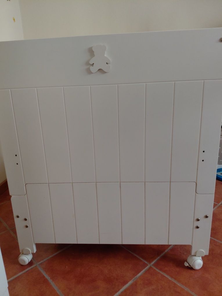 Cama de bebé evolutiva com colchão NOVO