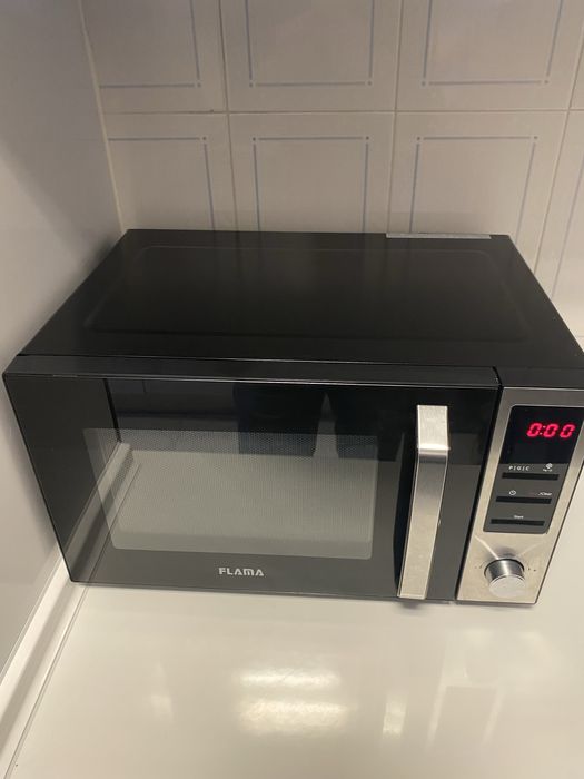 Microondas semi-novo