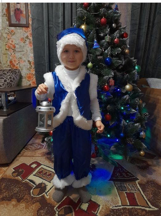 Продам новорічний костюм