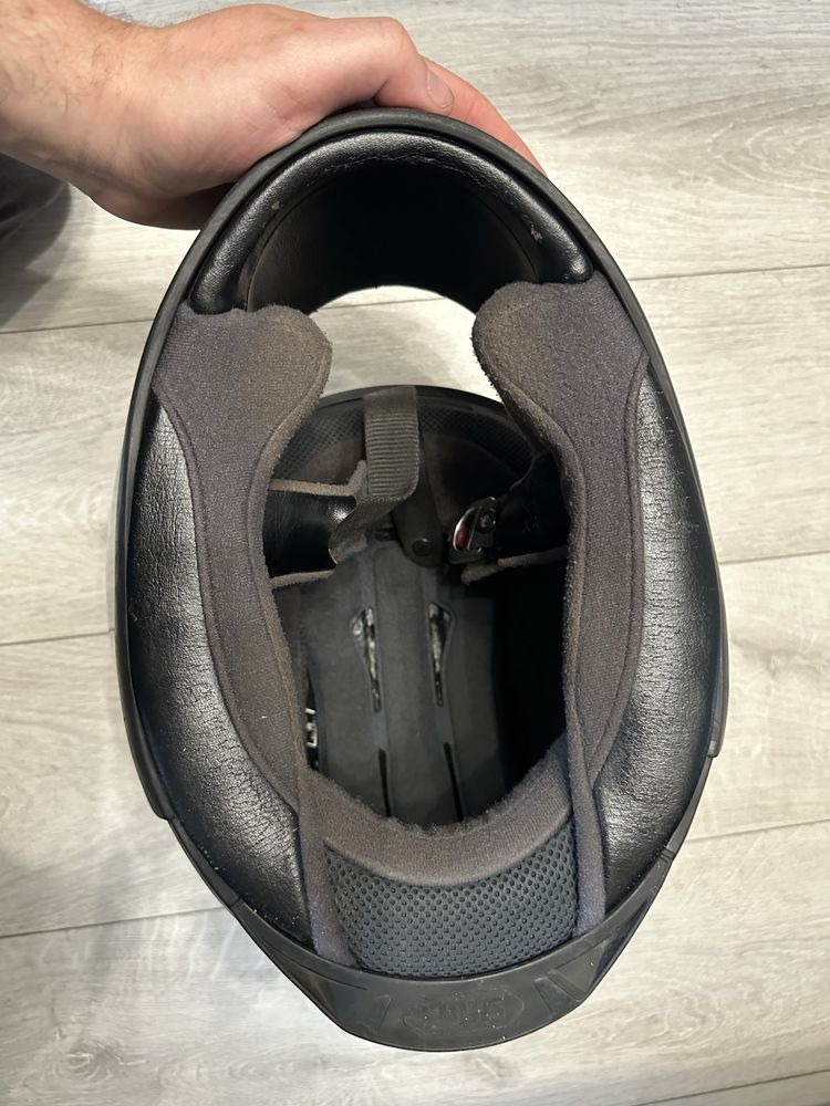 Kask motocyklowy marki Shoei XR 1100 rozm M