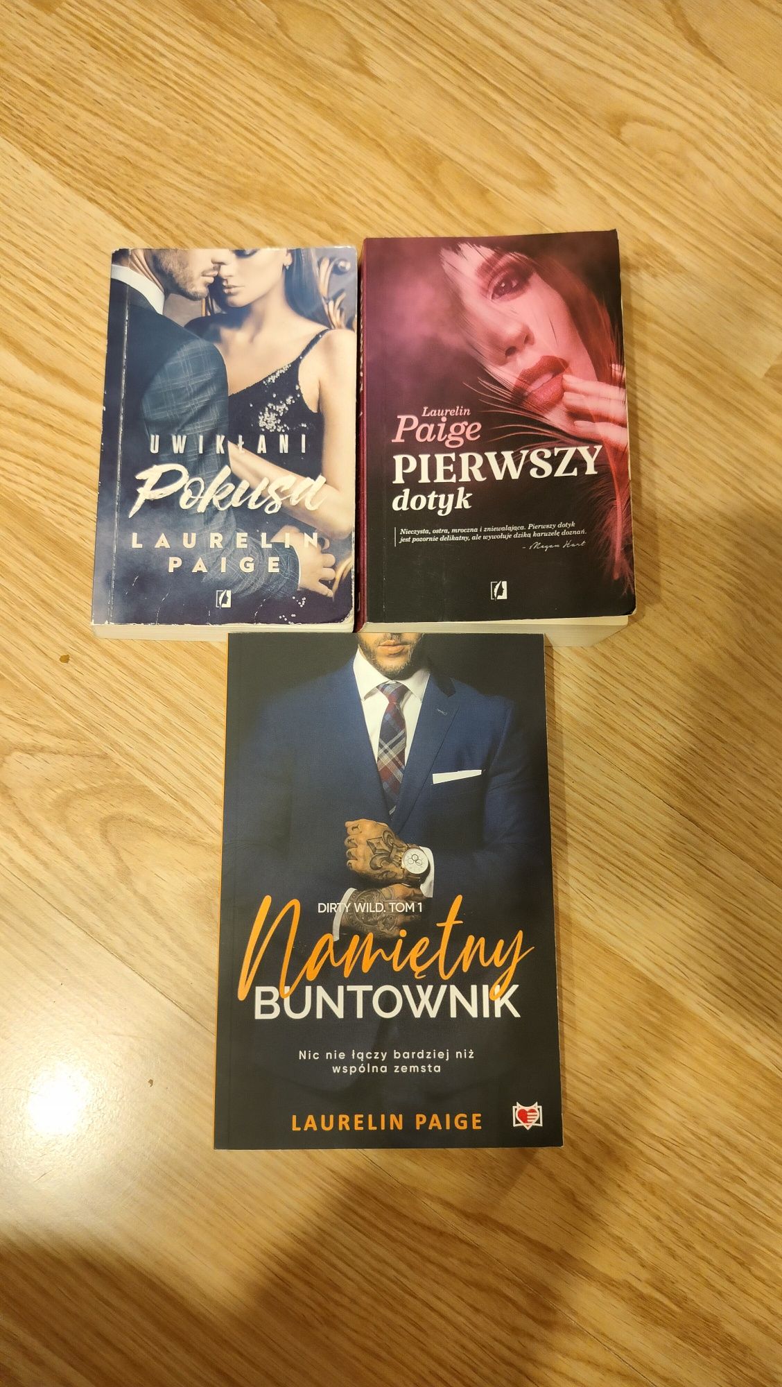 Zestaw Pierwszy dotyk+Pokusa+Namiętny buntownik Laurelin Paige