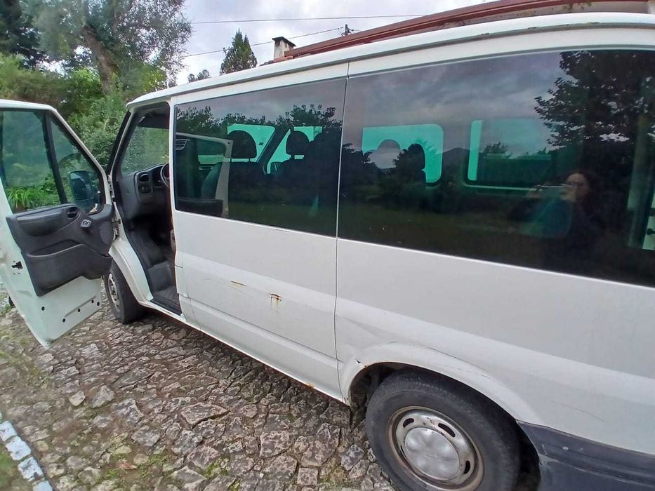 Ford Transit 9 Lugares: Origem - nacional, excelente oportunidade!