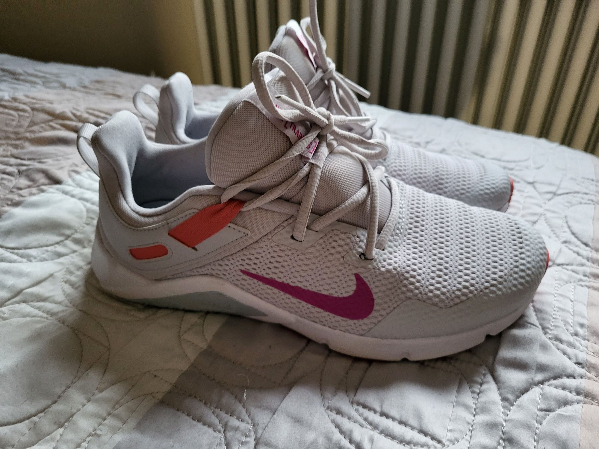 BUTY nike damskie Nowe