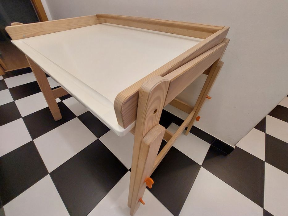 Secretária para criança