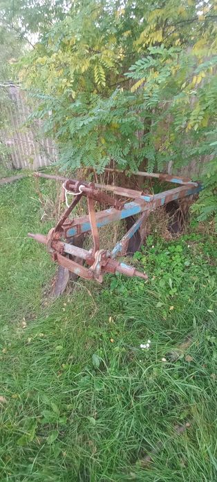 Продам трактор мтз 80 з культіватором та плугами на вибір