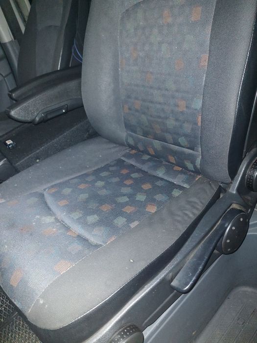 Продам сидіння від від віто 639