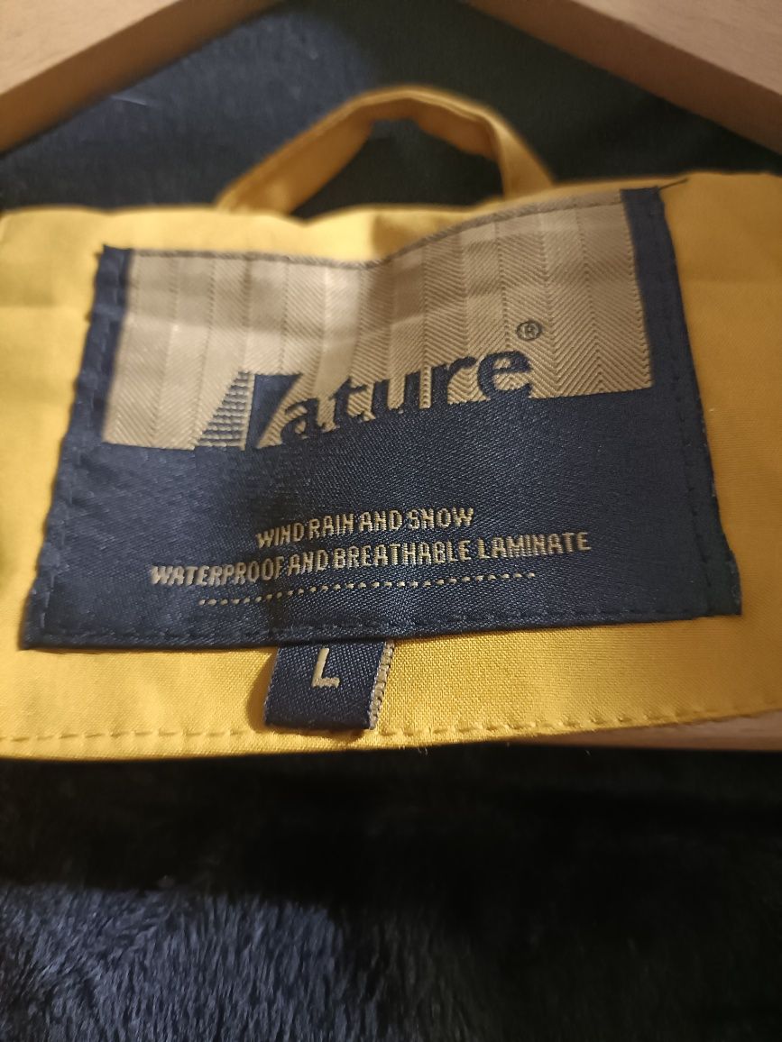 Sprzedam bardzo ciepłą męską kurtkę
