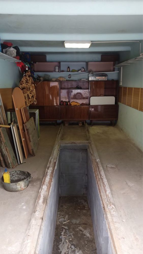 Продається гараж