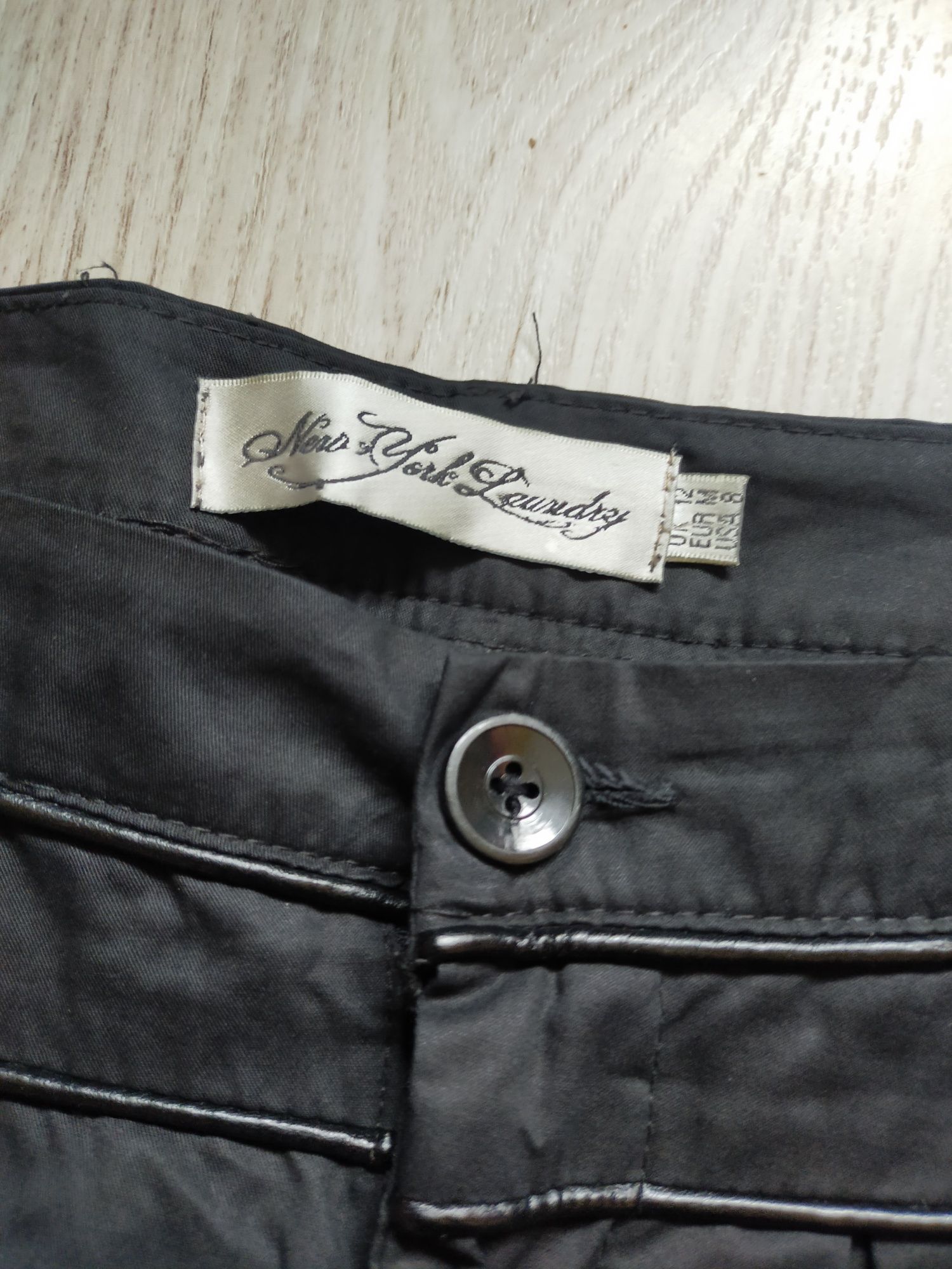 Spodnie damskie eleganckie rozmiar M New York Laundry klasyczne