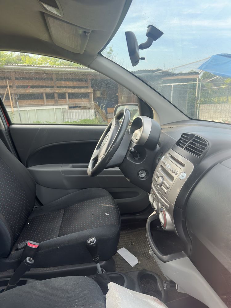 Daihatsu sirion 1.0