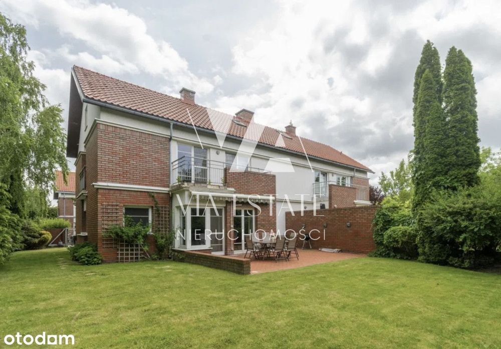 Dom koło Szkoły Amerykańskiej