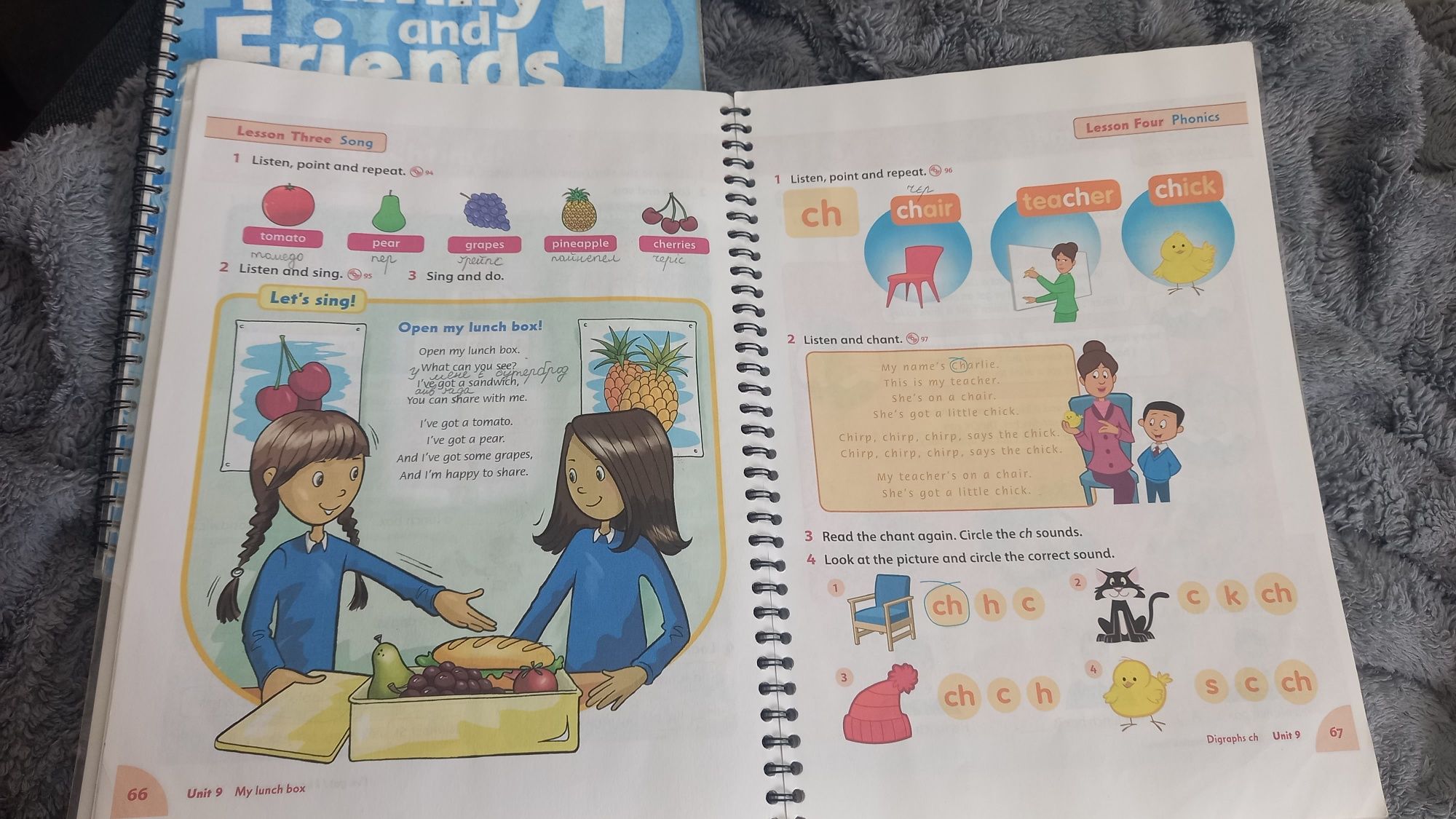 Family and friends 1 Oxford 2клас workbook class book