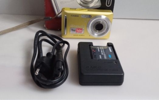 Aparat cyfrowy CASIO EXILIM EX-Z19
