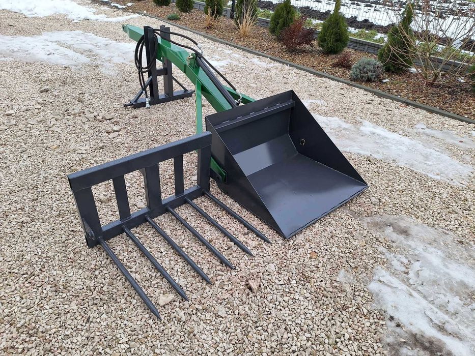 na tył ciągnika Ładowacz do obornika gruzu piachu tur na tył