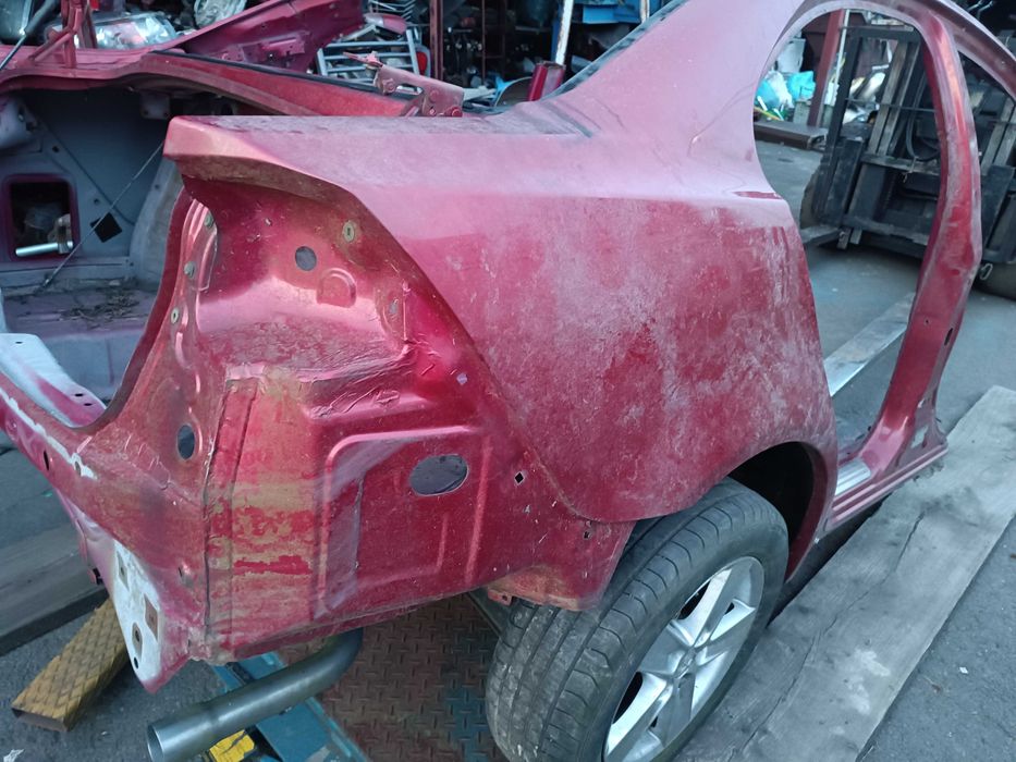 MITSUBISHI lancer na Części  Ćwiara
