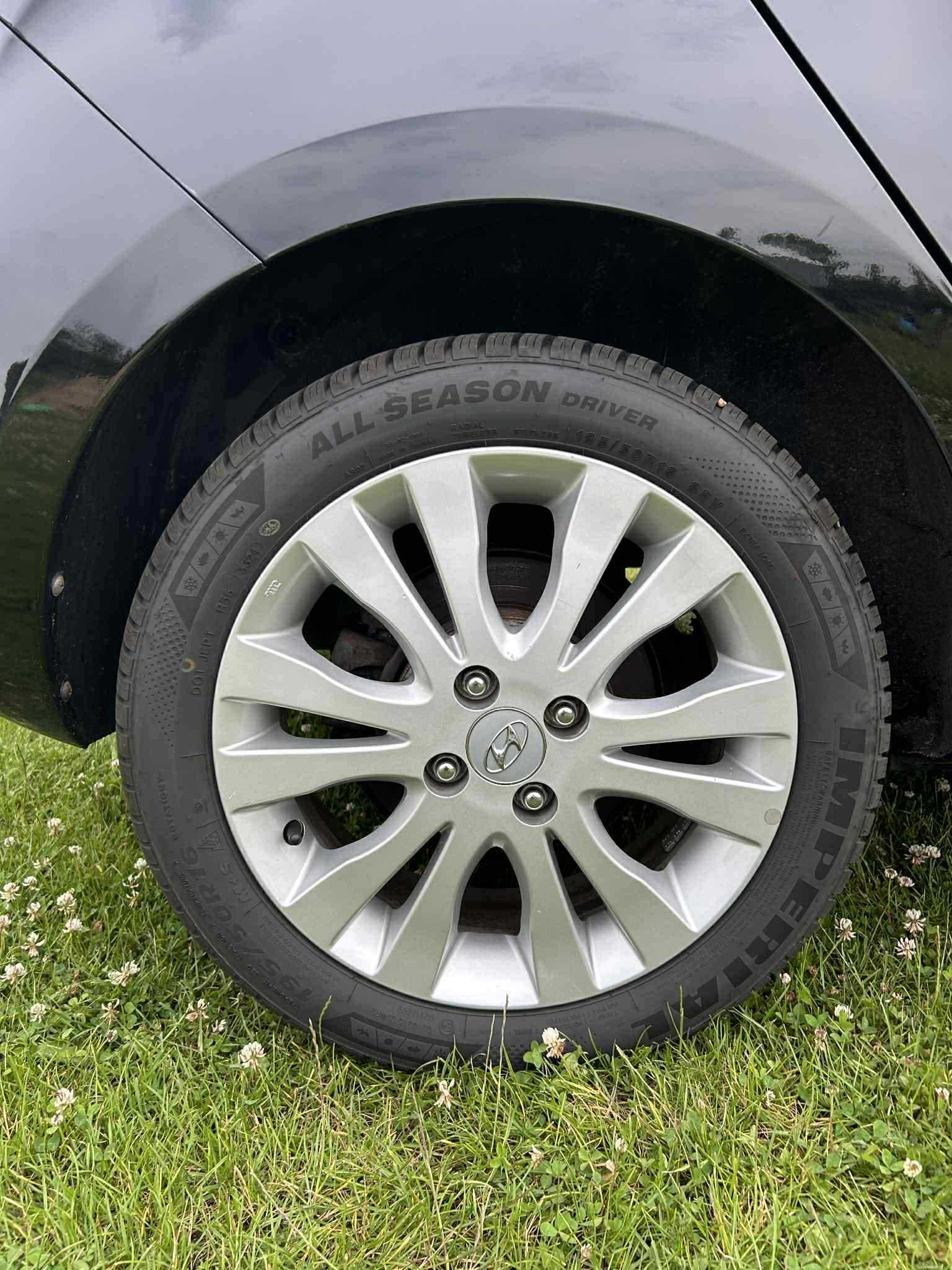 Hyundai I20 1.4 Klima auto, kiero multifun., 4x el. szyby i lusterka