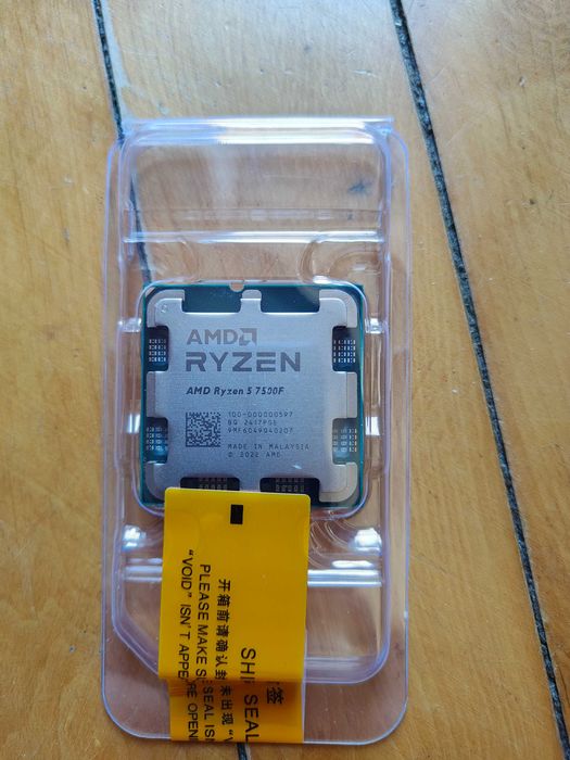 Комплект Gigabyte B650M GAMING WIFI AM5 + AMD Ryzen 5 7500f // ++
