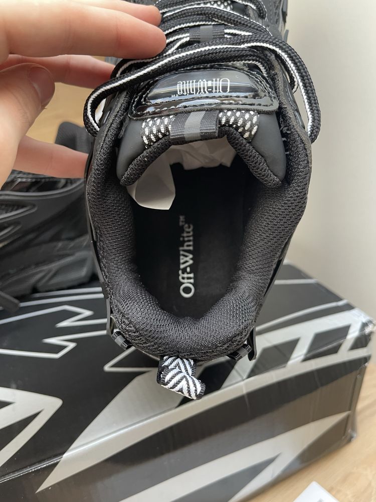Кросівки Off White Be Right Back × Raf simons, чорно білі