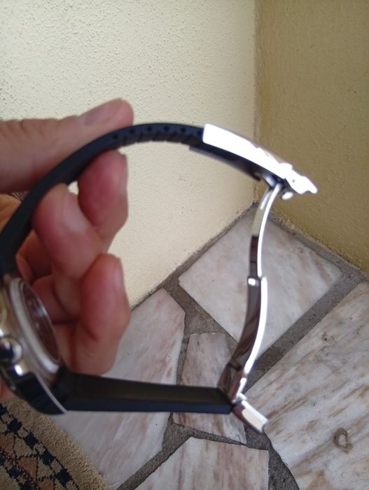 Relógio Explorer GMT automático