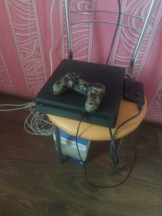 Playstation 4 slim PS 4 slim 500 gb