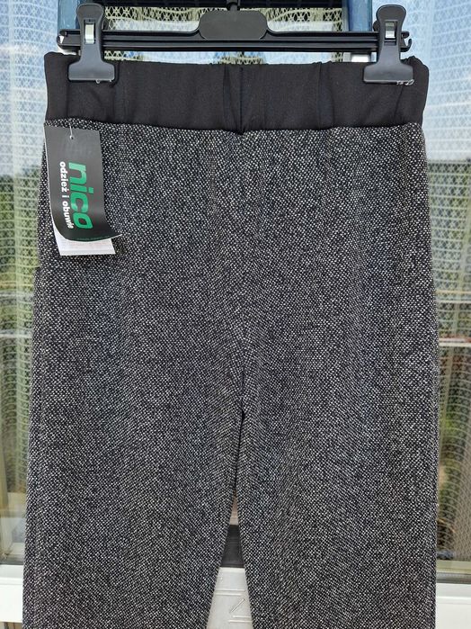 Spodnie dla dziewczynki rozm. 146