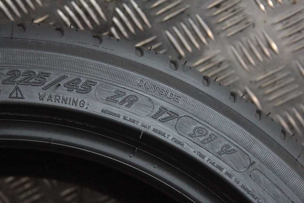 225/45/17 Michelin Pilot Sport 3 225/45 R17 91Y