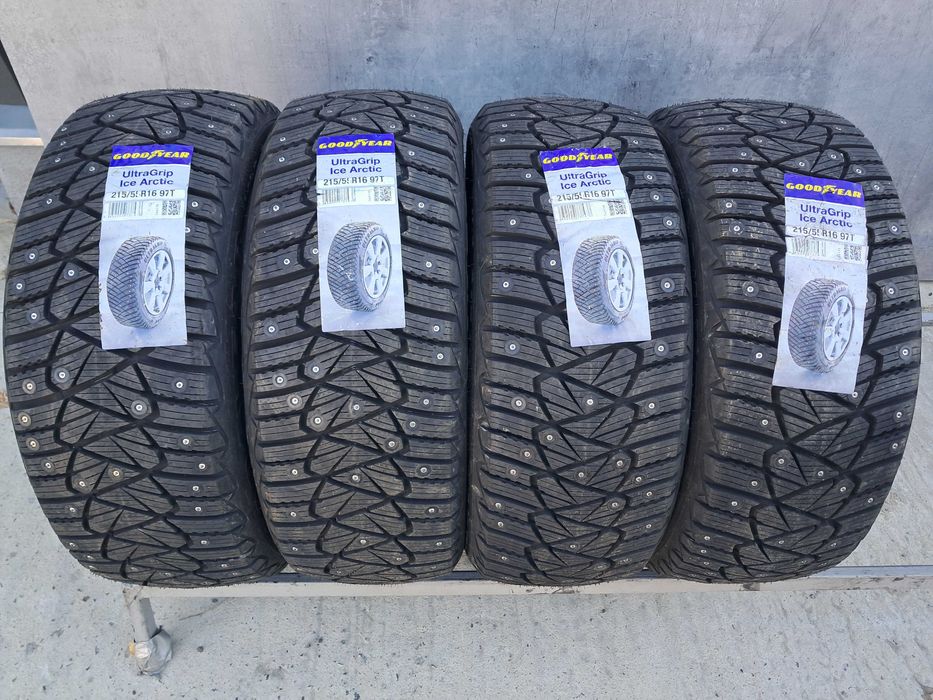 Резина зима НОВА Good Year 215/55 R16 Ultra Grip 600 DOT21 Poland