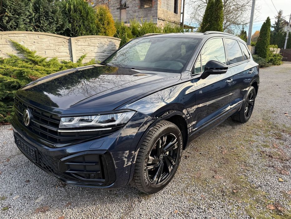 Volkswagen Touareg R Line Matrix Kamery 360* Pneumatyka Night Vision Masaż   4x4 4 Motion