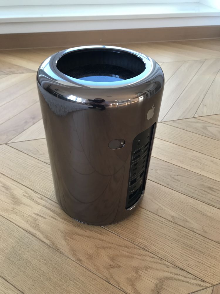 Komputer MAC PRO Apple 2.05 TB