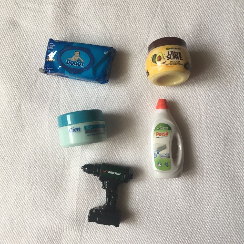 Vários lotes de 5 miniaturas novas do Lidl