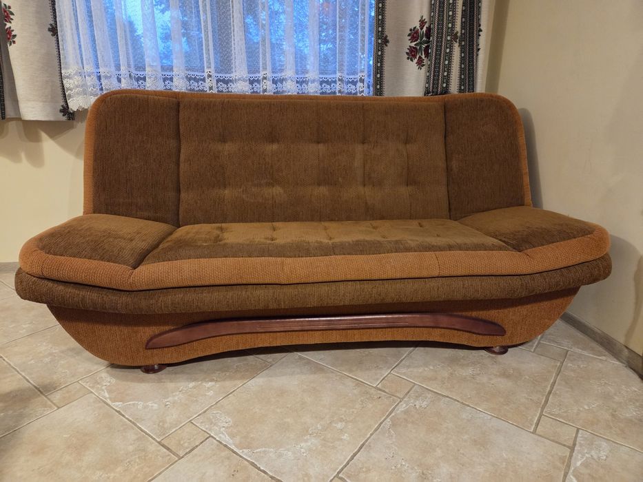 Sofa dwuosobowa do spania wersalka (dwie sztuki)