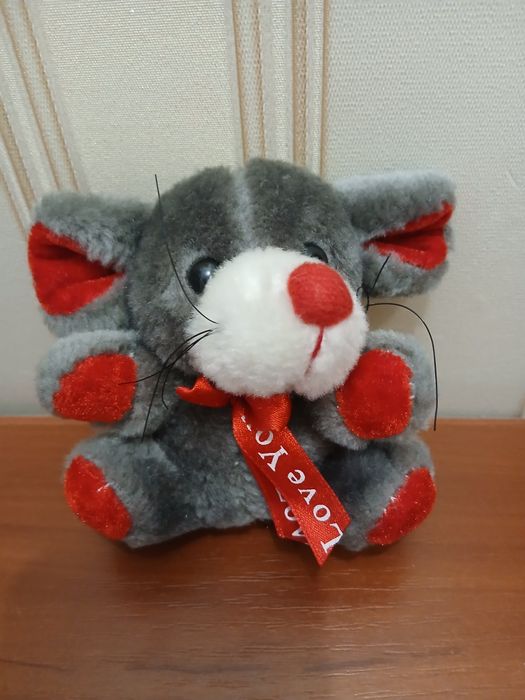 Мишеня , м'яка іграшка