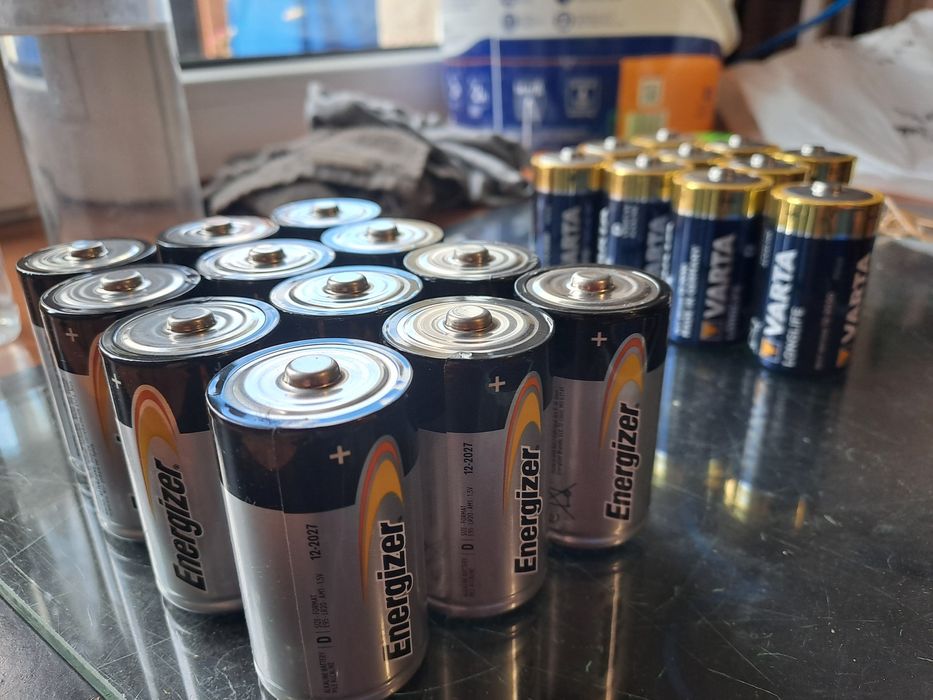 22 szt nowe baterie R20 12szt Energizer oraz 10 Varta za połowę ceny