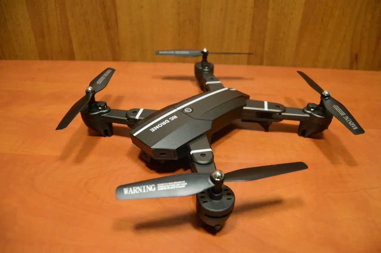 Квадрокоптер RC Drone 8807 − дрон с HD Wi-Fi камерой FPV 15 мин полета
