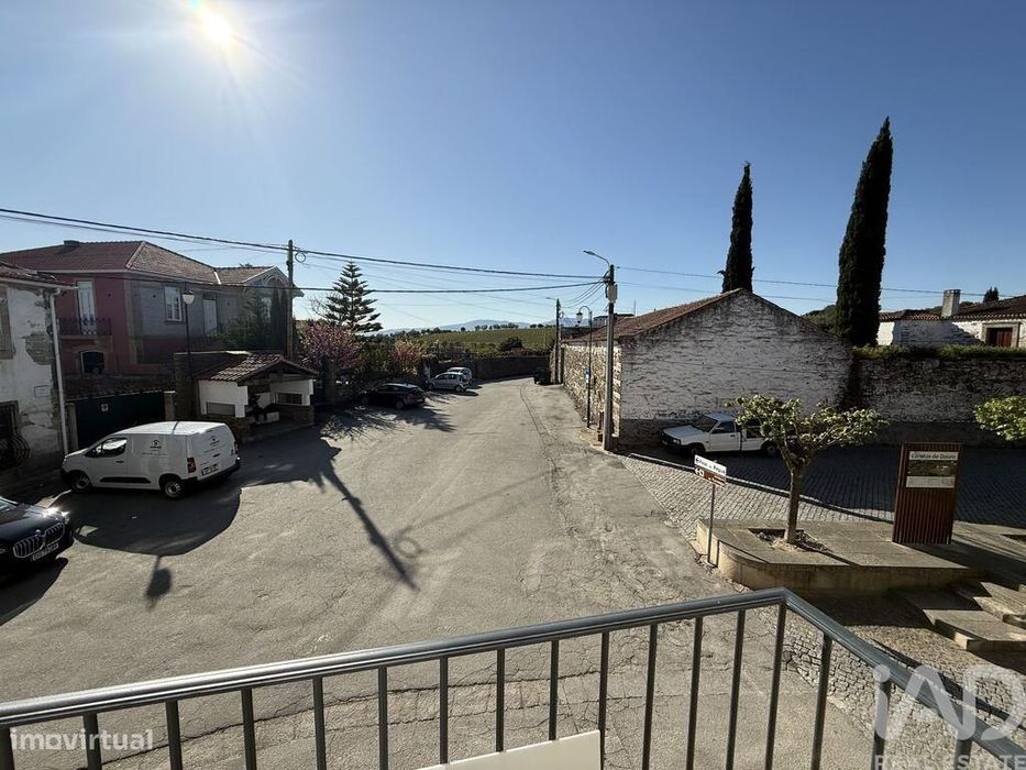 Apartamento T3 em Poiares e Canelas de 140,00 m2