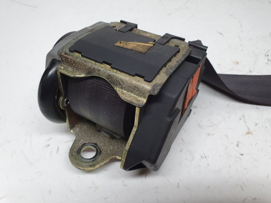 Cinto trás esquerdo AUDI A4 (8D2, B5)