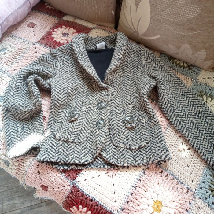 Піджак теплий для дівчинки на 128 см